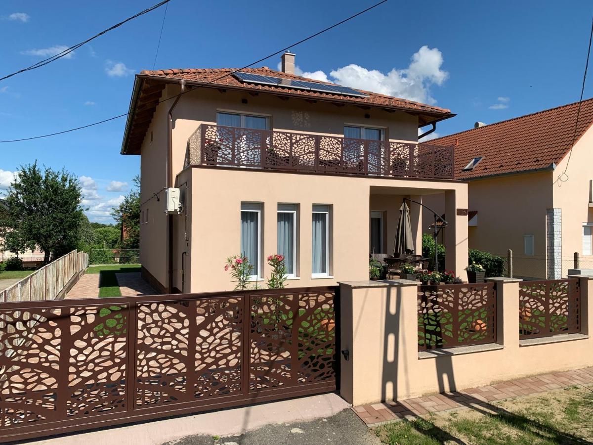 Dodi Apartmanház Zalakaros Kültér fotó